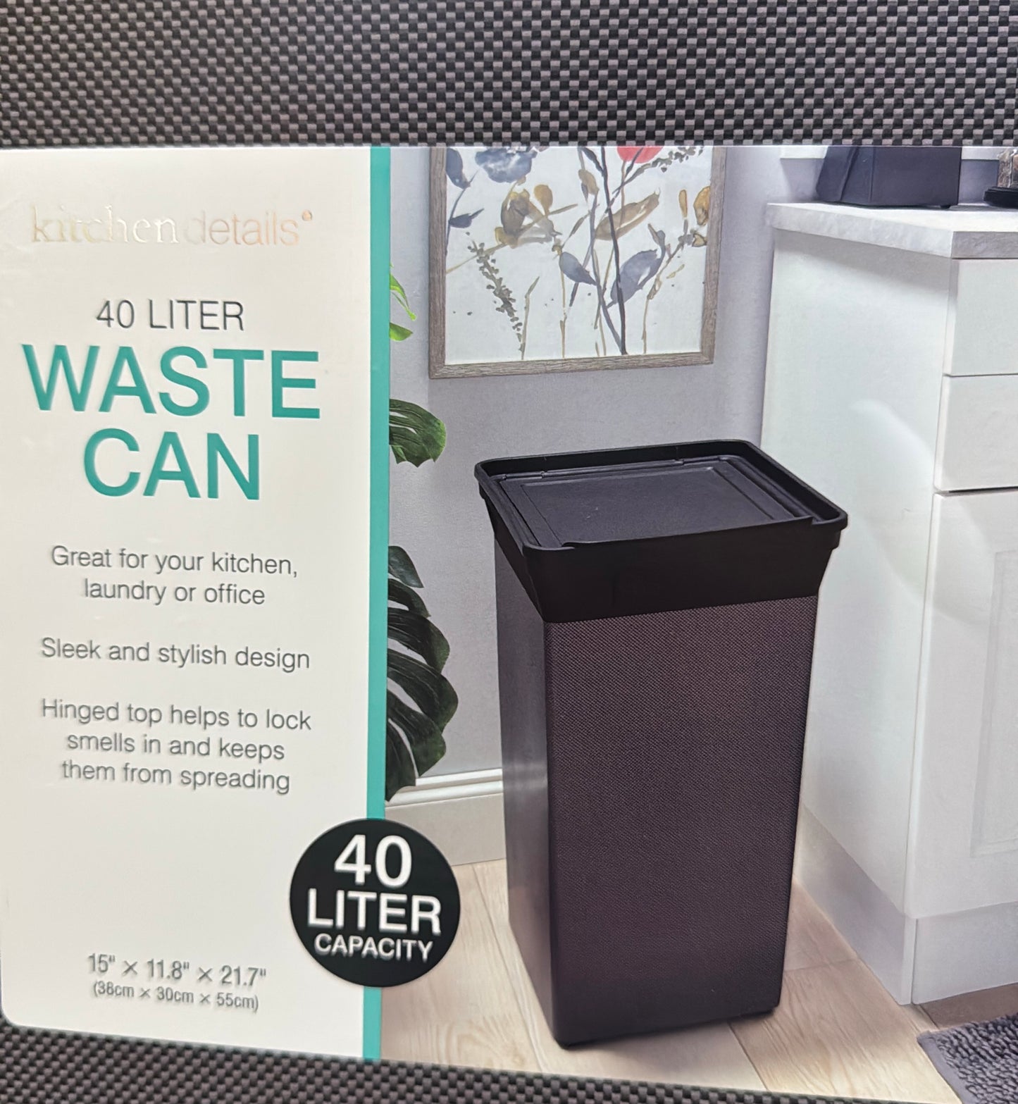 Kitchen details 40 L capacity waste can