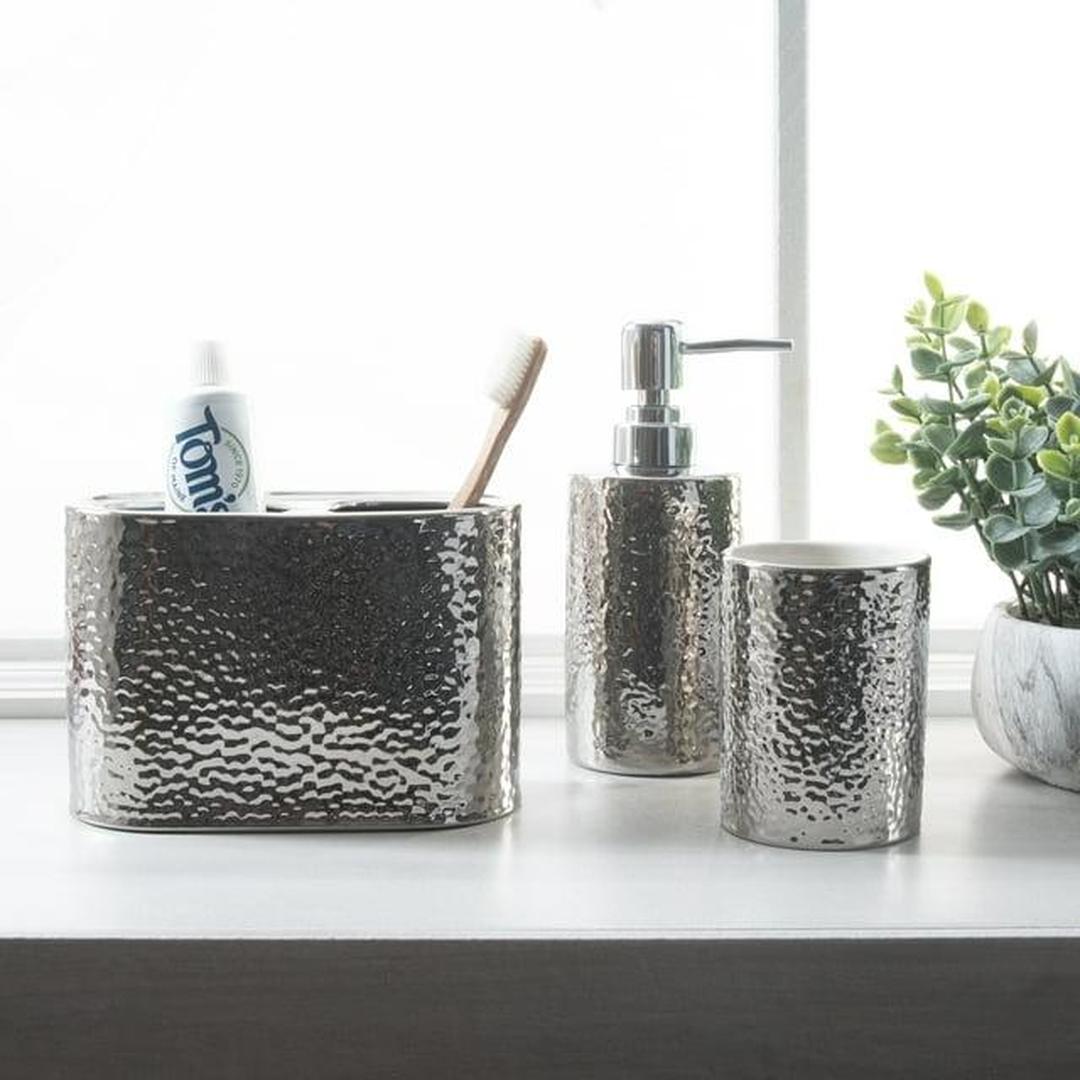 Elle Dcor Hammered Metallic Lotion Pump Dispenser in Silver