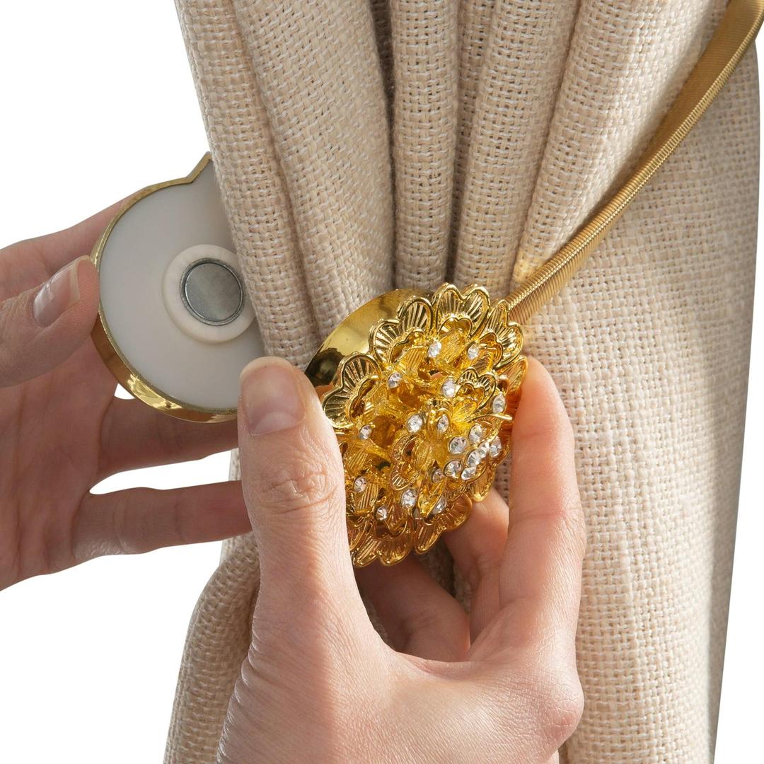 Simplify Magnetic Curtain Tie Back in Gold