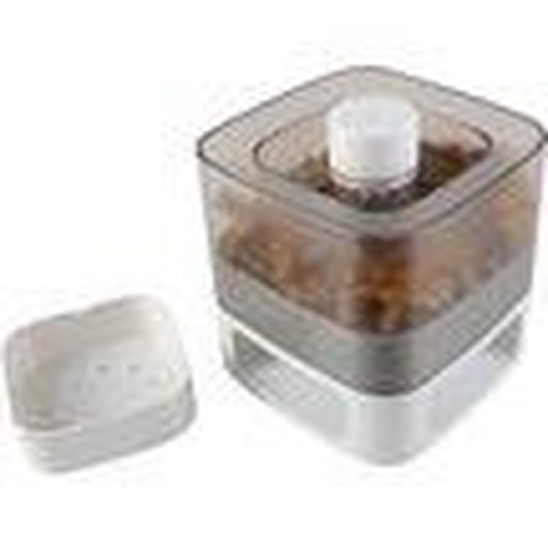 Pounce + Fetch Interactive Press & Release Dog & Cat Treat Dispenser, 6-cup