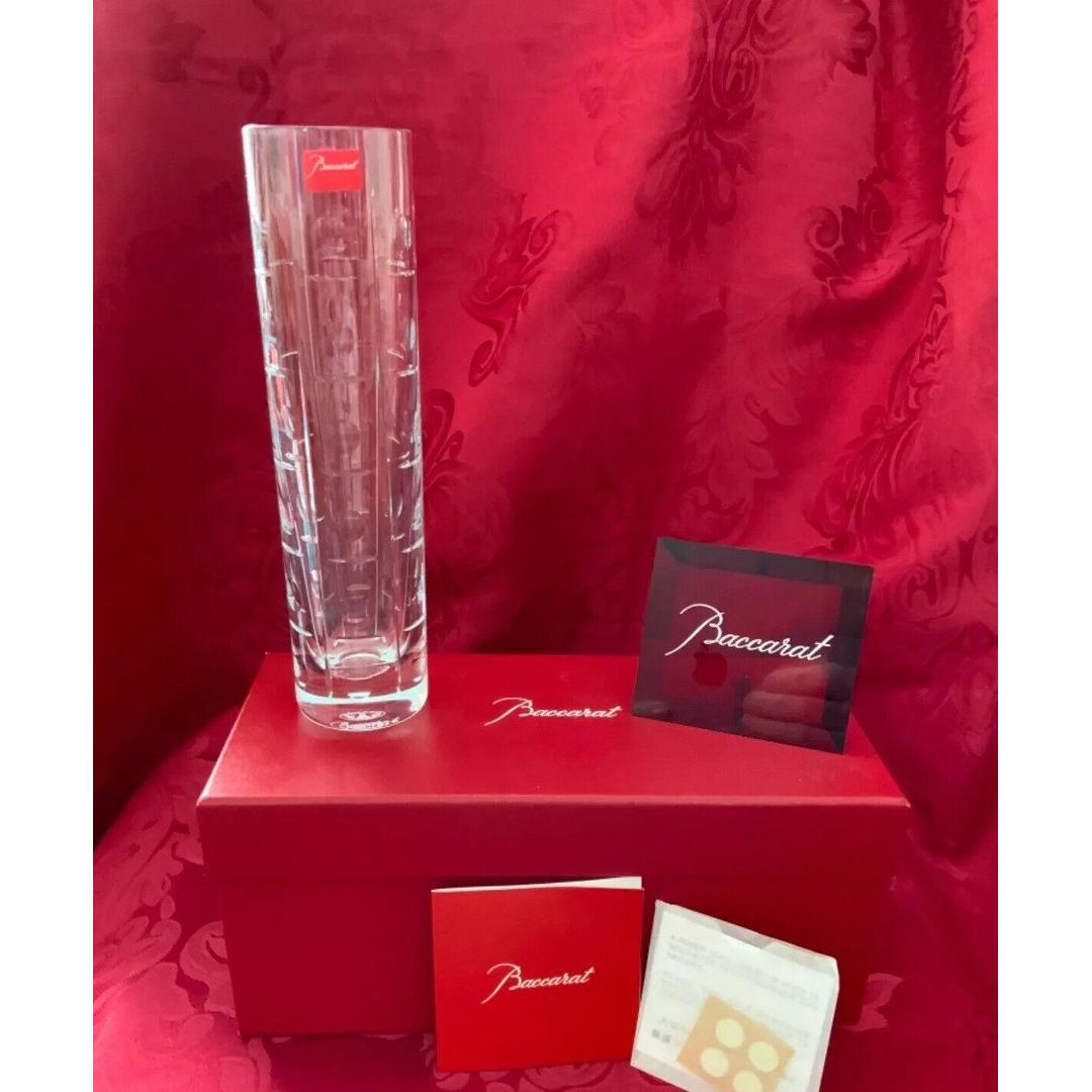 Assorted Clear Glass Vase - Height: 25cm/10"