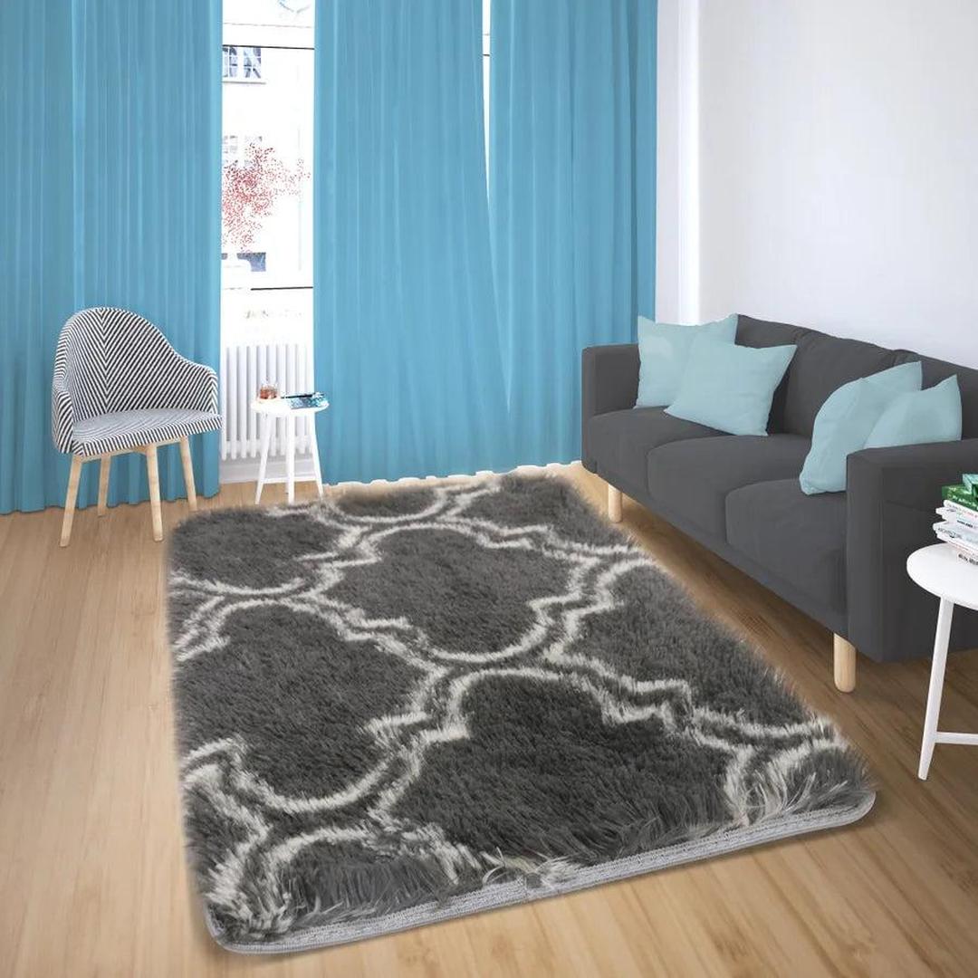 Nina 30x50 Printed PV Fur Rug - Charcoal/White