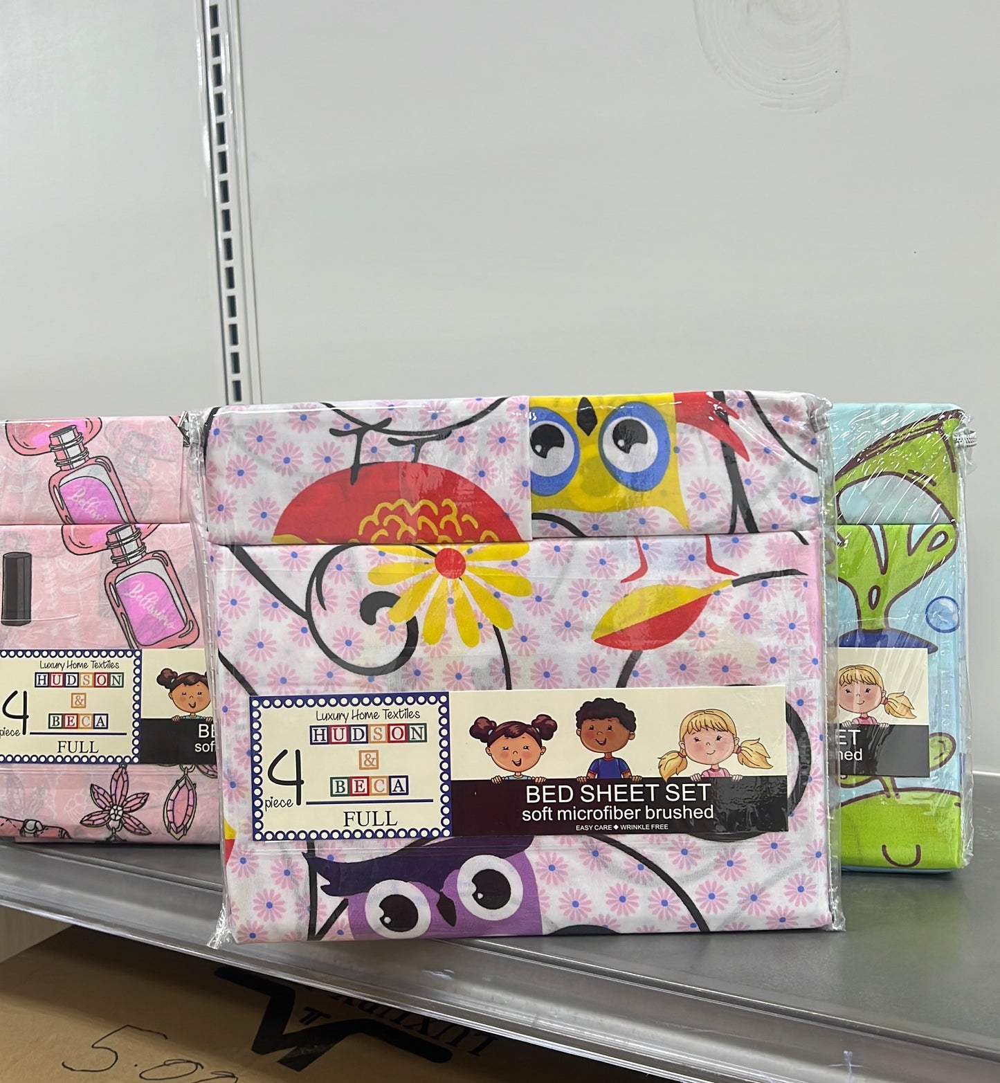 HUDSON AND BECA 4 PC SHEET SET- FULL BOYS & GIRLS ASSORTED