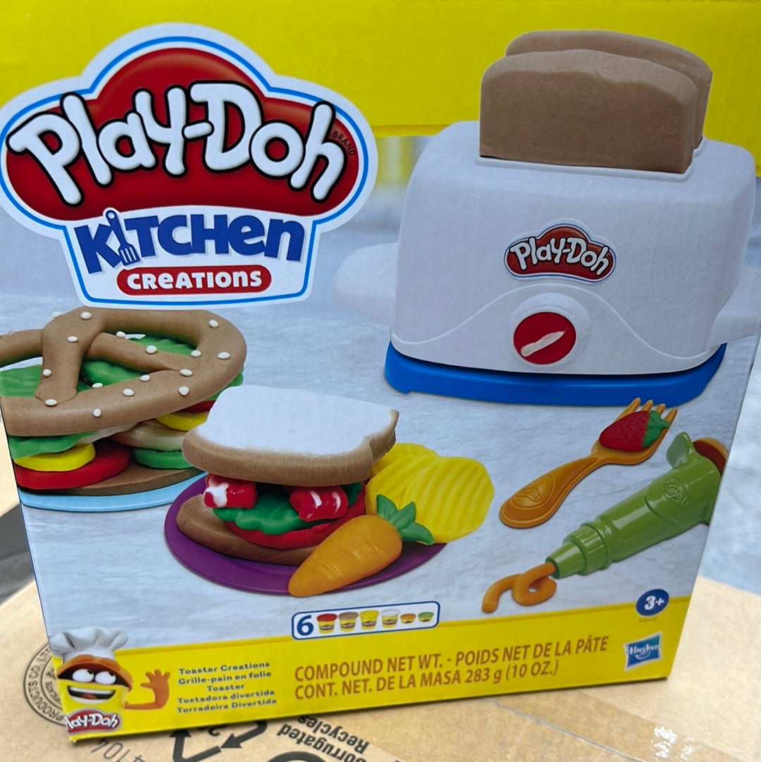 Play-Doh Kitchen Creations Toaster Creations