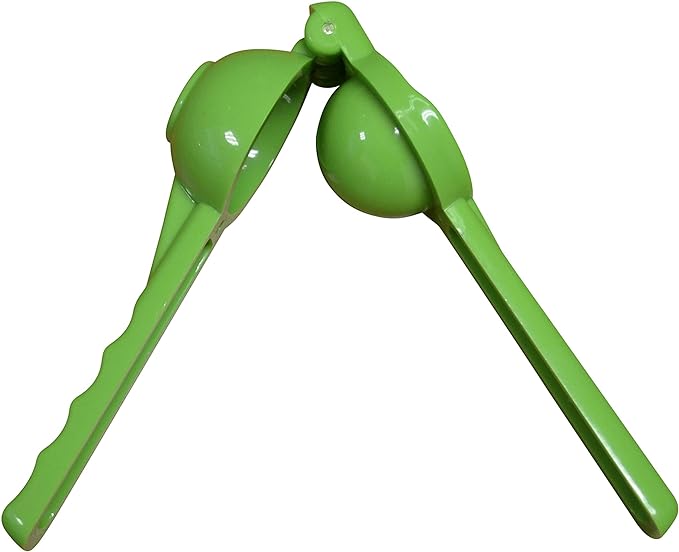 IMUSA Plastic Lemon Squeezer, Green - Thumbnail 2