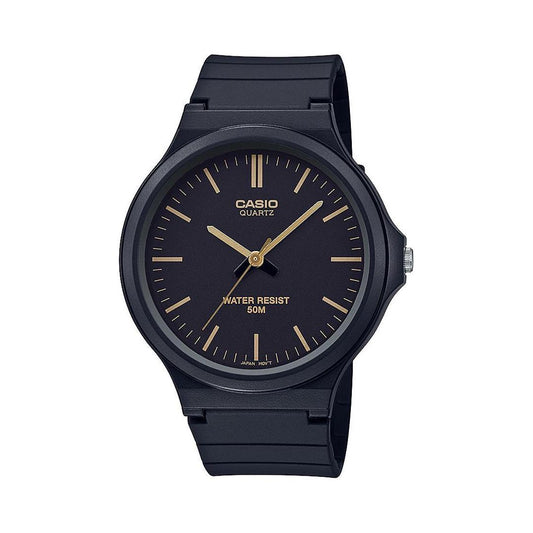 Casio Men S Classic Analog Watch Black/Gold Accents