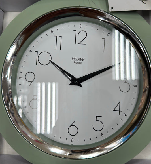 Two tone wall clock 10”