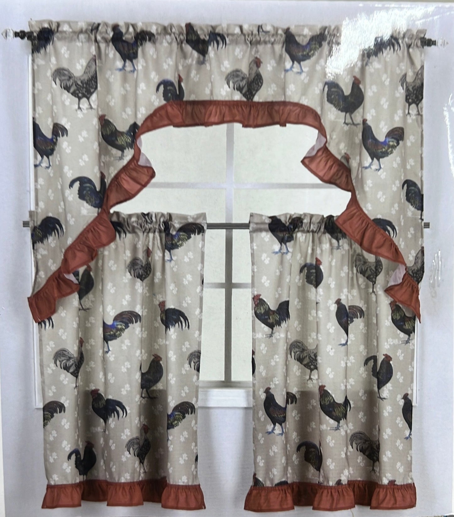 Rooster 3-Piece Rod Pocket Printed Kitchen Curtain Valance & Tiers Set